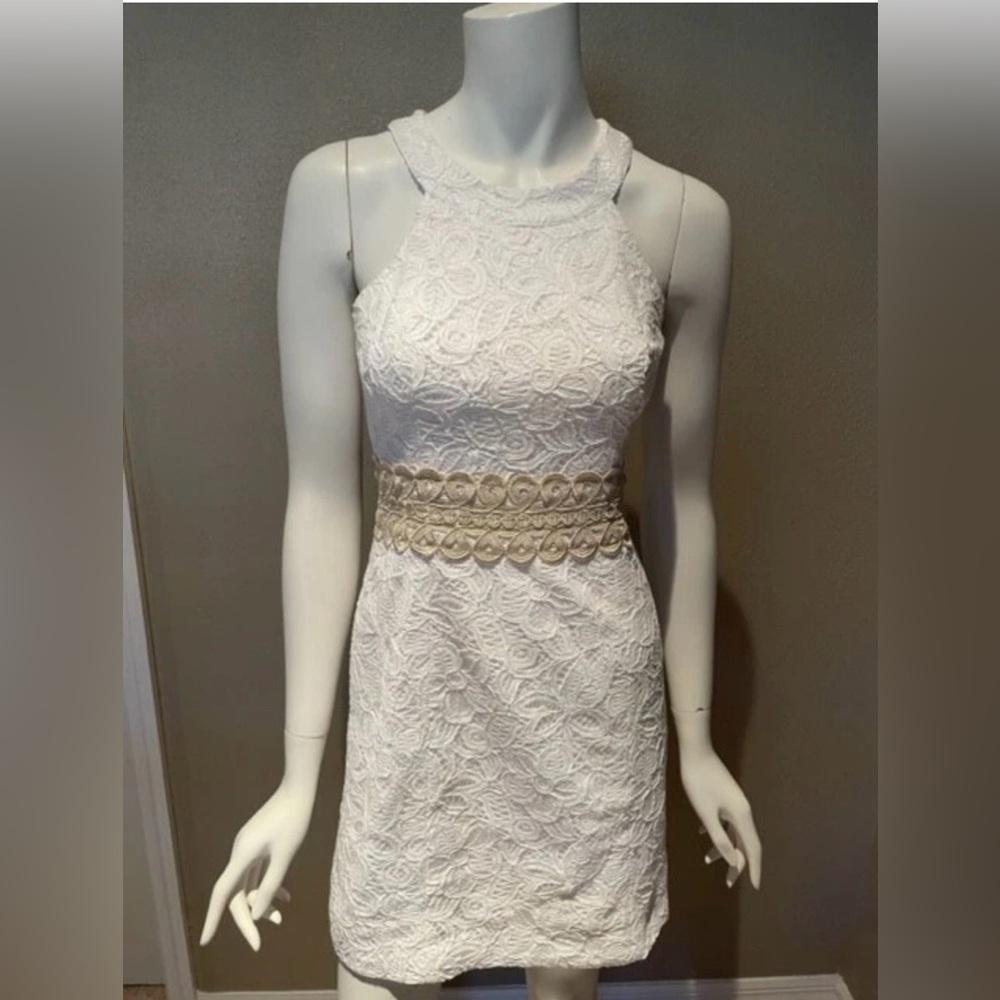 Lily Pulitz is EUC Ashlyn lacy floral dress with gold threaded waist sash